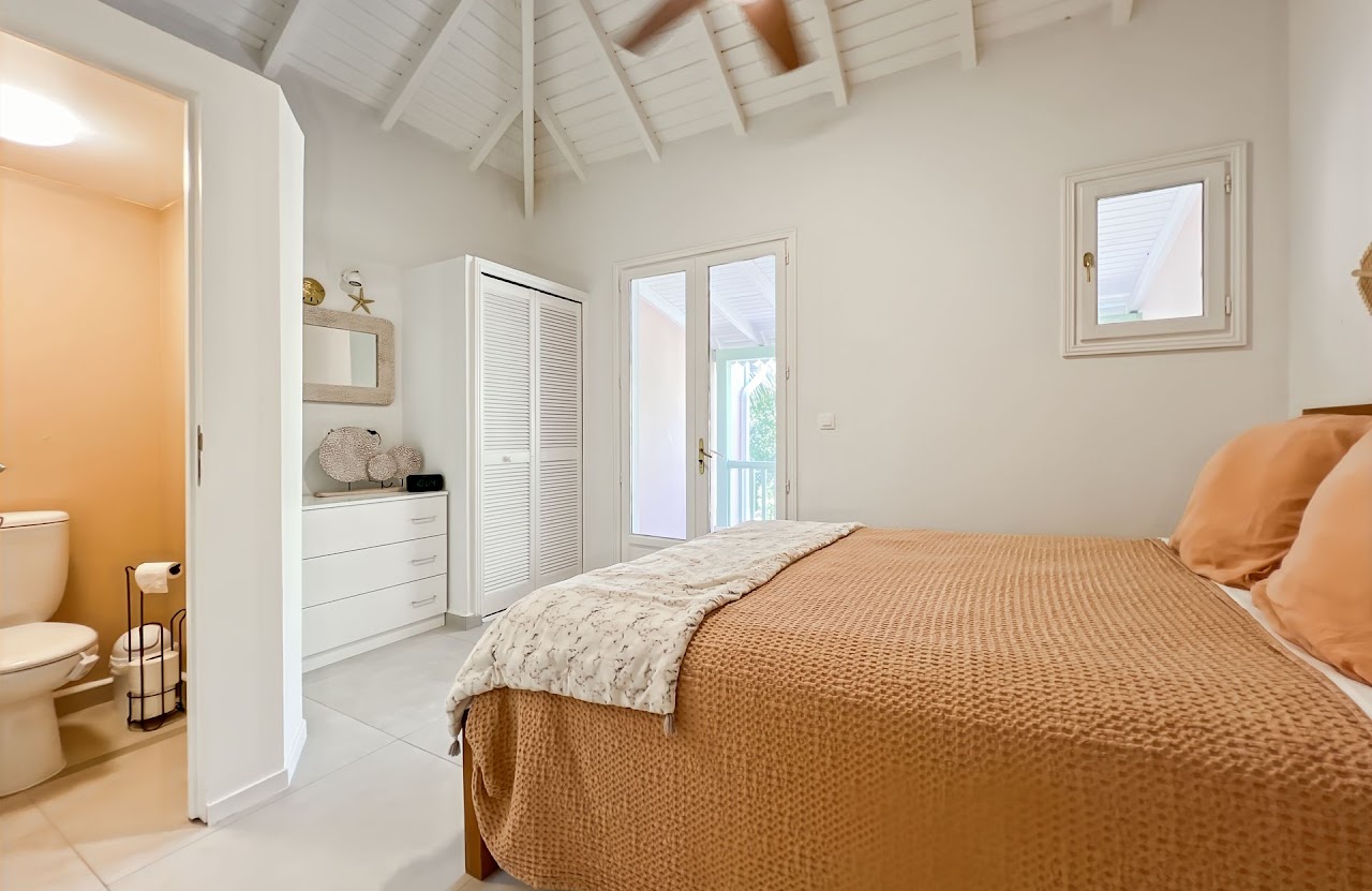 Bedroom Detail